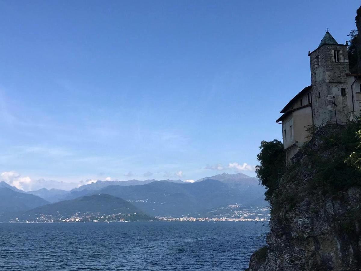 Casa Chia Lago Maggiore Laveno-Mombello Exterior photo